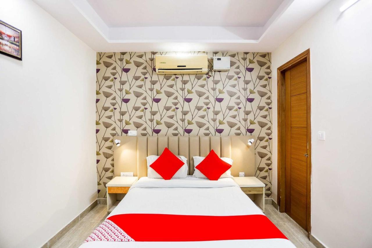 Hotel O Hotel Paradise Indraprastha Exterior foto