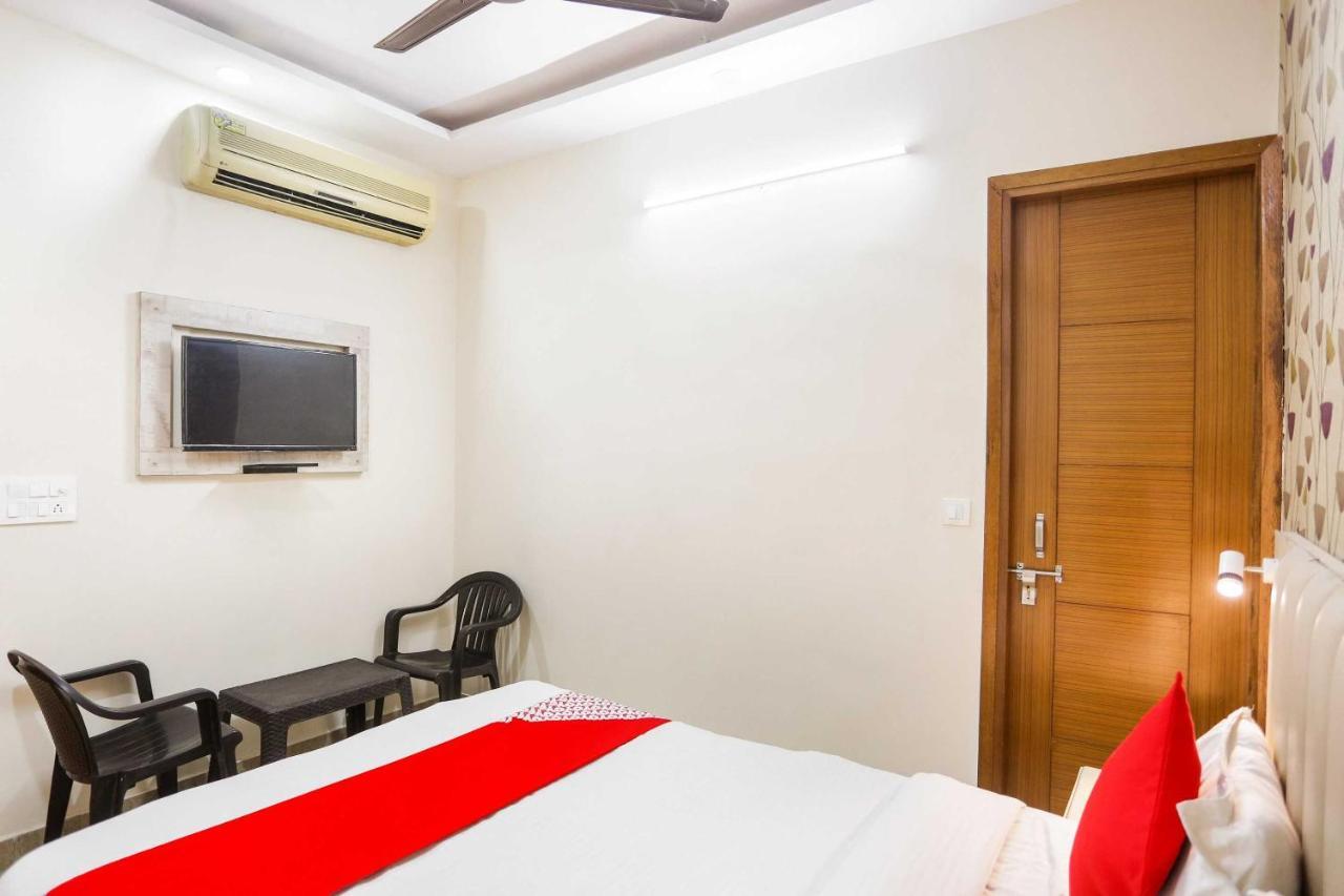 Hotel O Hotel Paradise Indraprastha Exterior foto